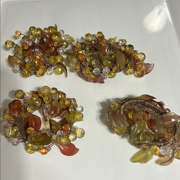 Jewel Beaded Napkin Rings Set - Picture 2 of 3